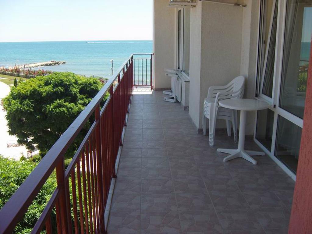 Gt Privilege Fort Beach Apartments エレニテ エクステリア 写真