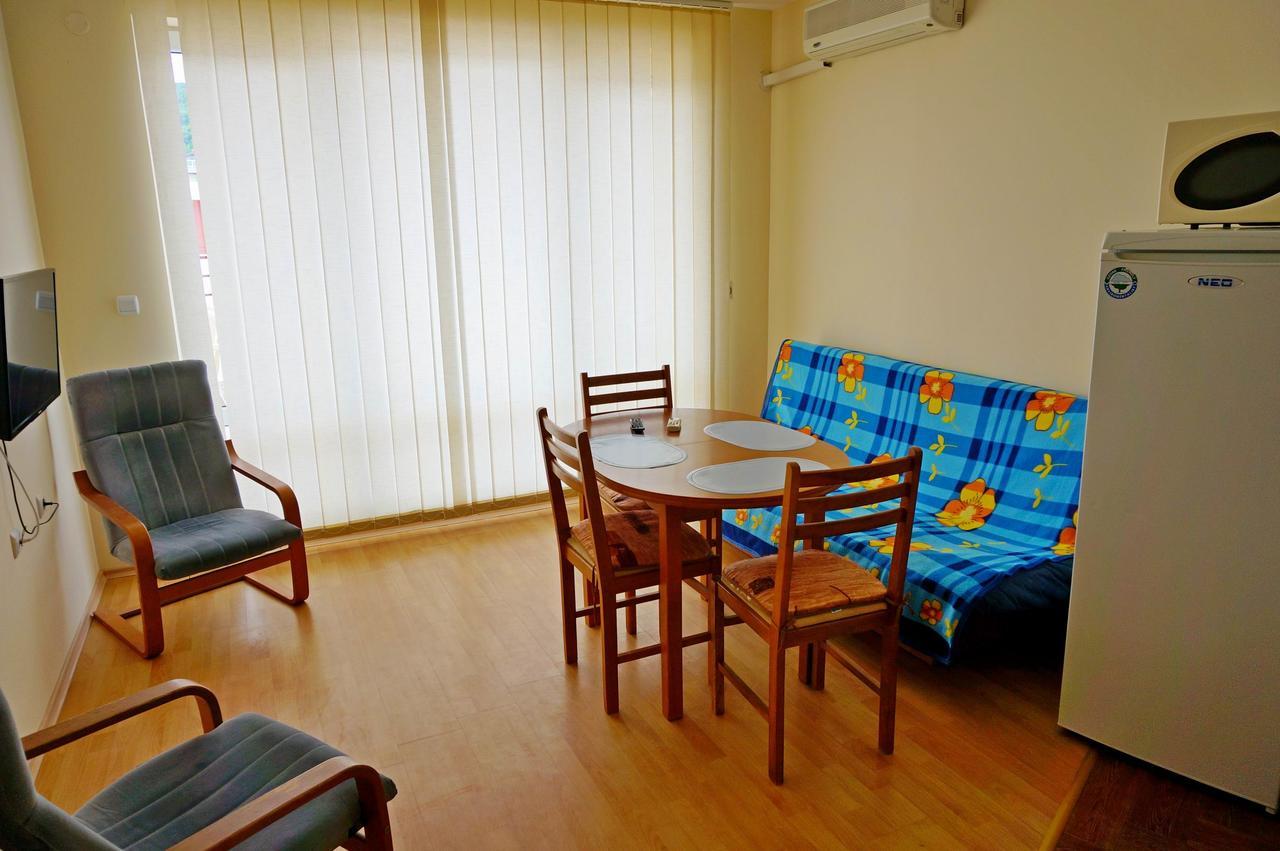 Gt Privilege Fort Beach Apartments エレニテ エクステリア 写真