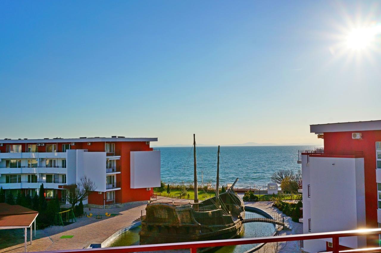 Gt Privilege Fort Beach Apartments エレニテ エクステリア 写真